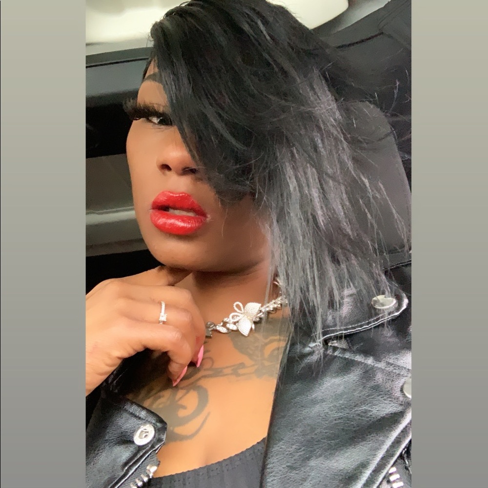 Meet your Posher, September